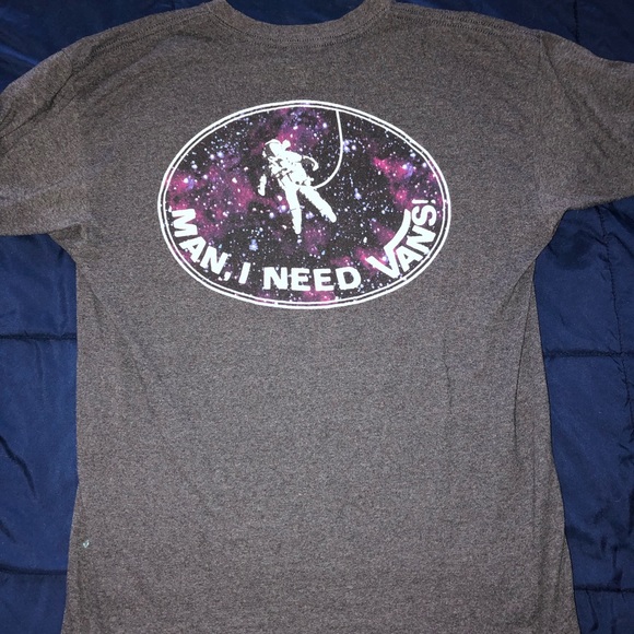 Man I need vans shirt - Picture 4 of 4